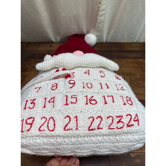 Handmade Crocheted Santa Countdown Advent Calendar Pillow Christmas Décor - Picture 4 of 11